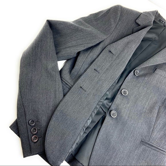 Theory Wool Lined Gray Blazer - Picture 4 of 5